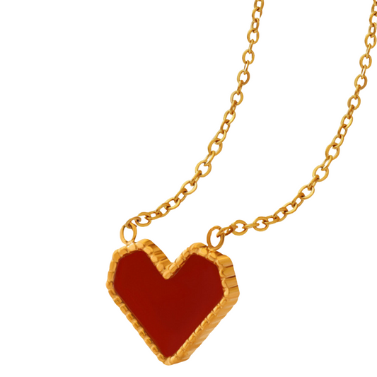 French-style gold-plated surround red heart necklace, versatile and sweet-cool, made of titanium steel that doesn't fade, high-end women's clavicle necklace.