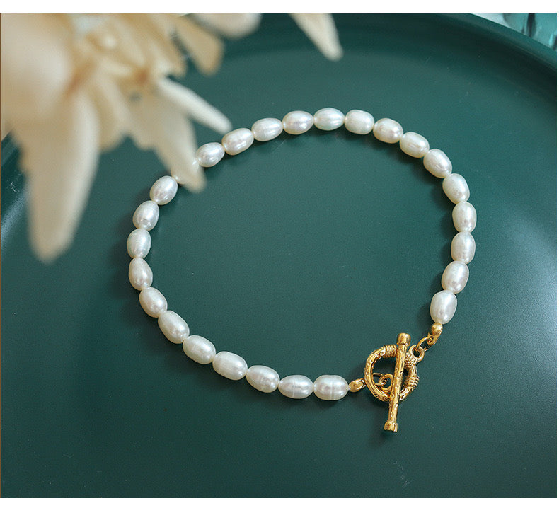 A Must-Have! Trendy Freshwater Pearl Bracelet with Geometric Design – Minimalist, Chic, and Tarnish-Free!