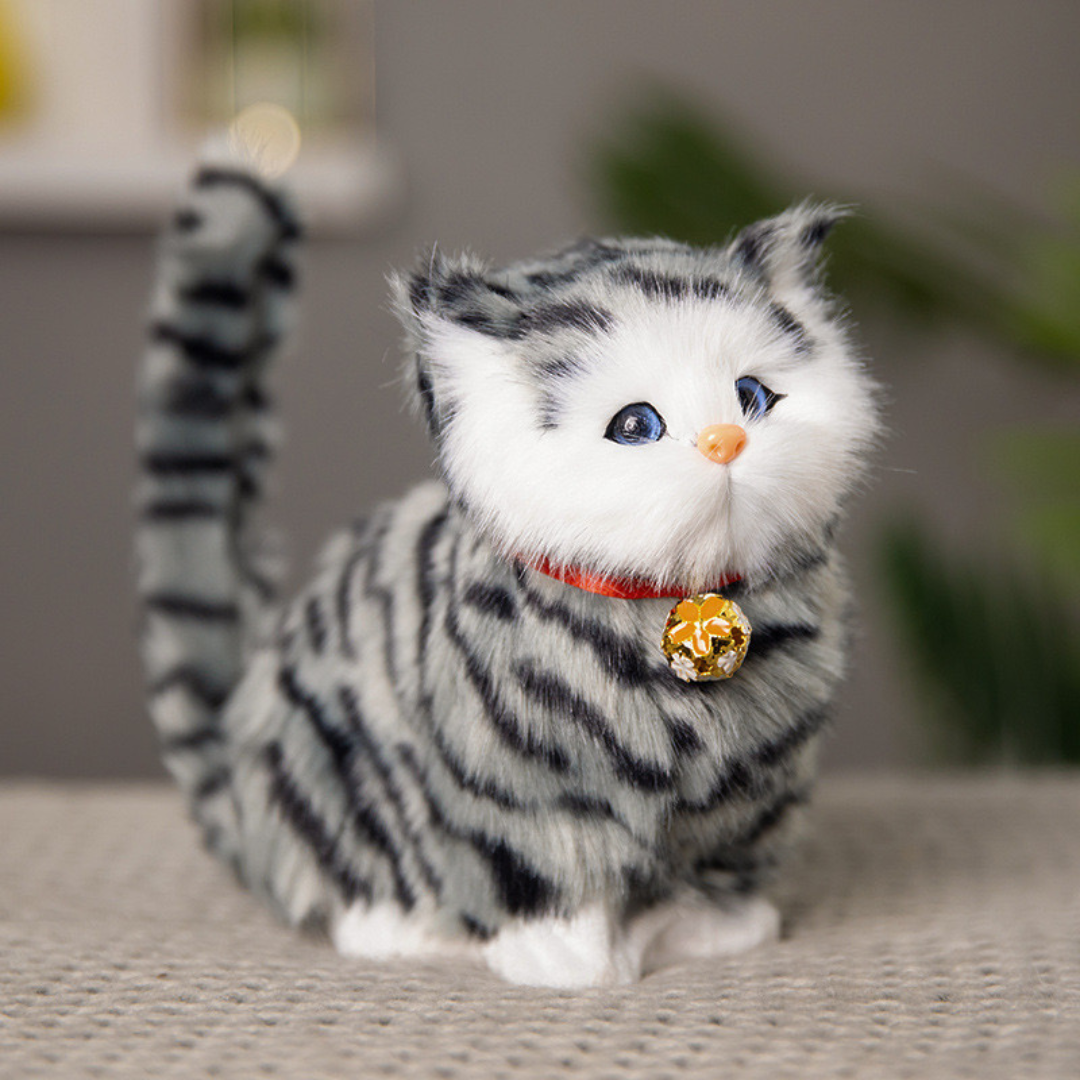 Popular Lifelike Cat Figurine – Real Sounds & Soft Fur!